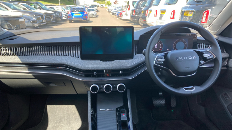 Skoda Superb 1.5 TSI iV SE Technology DSG 5dr Estate